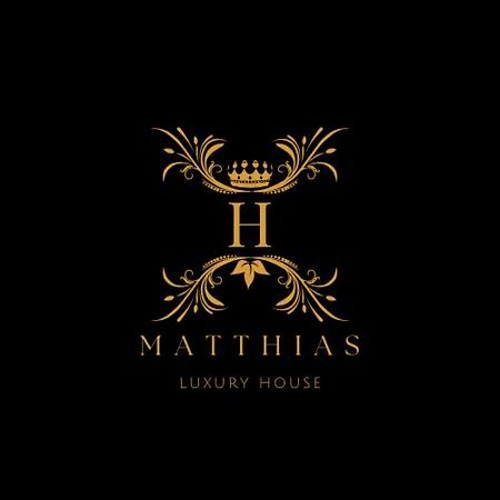 Matthias Luxury House Hotel CTA Exterior photo
