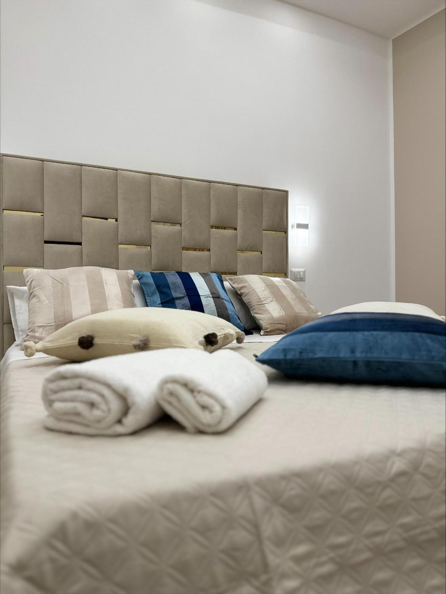 Matthias Luxury House Hotel CTA Exterior photo