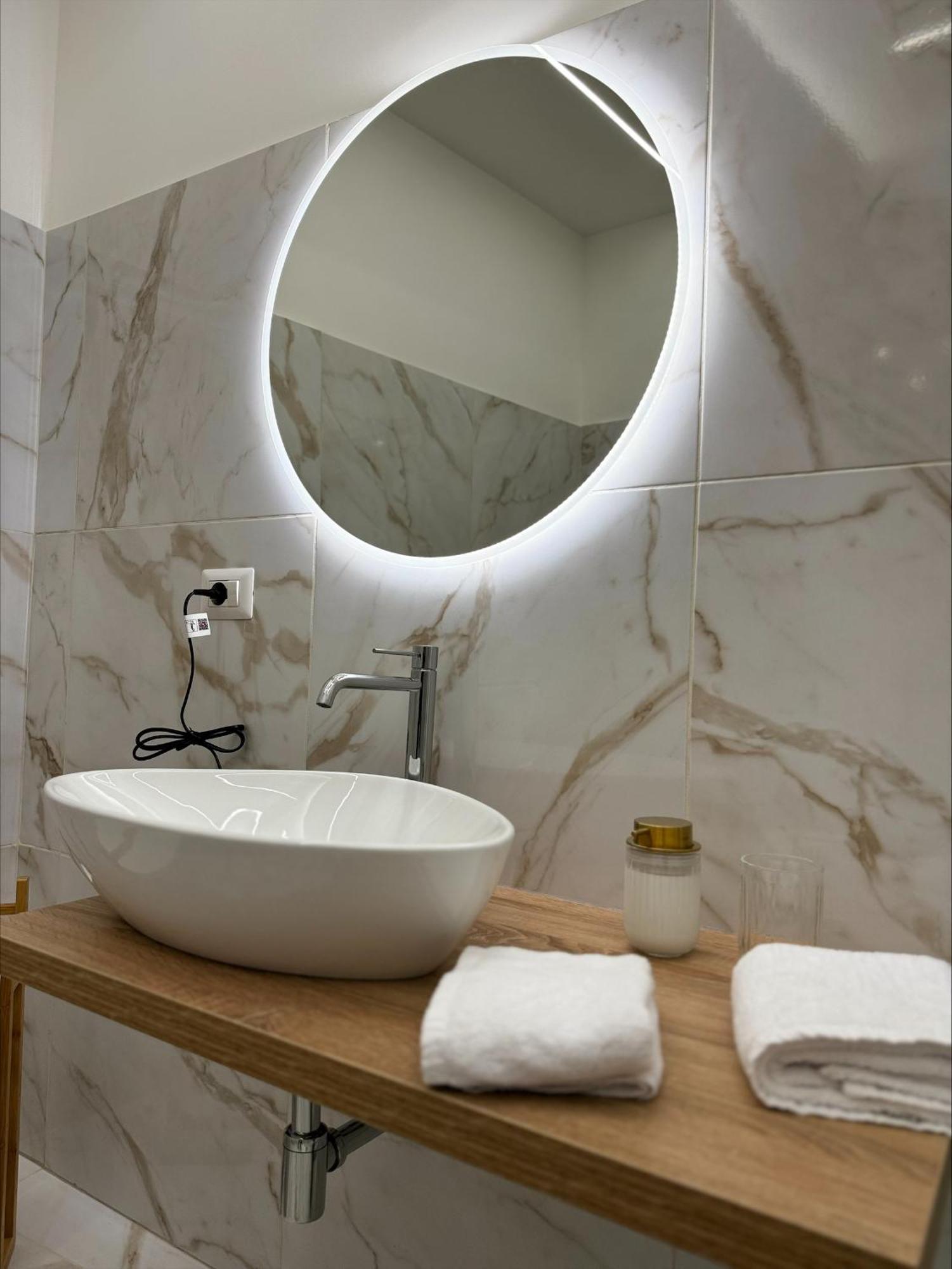 Matthias Luxury House Hotel CTA Exterior photo