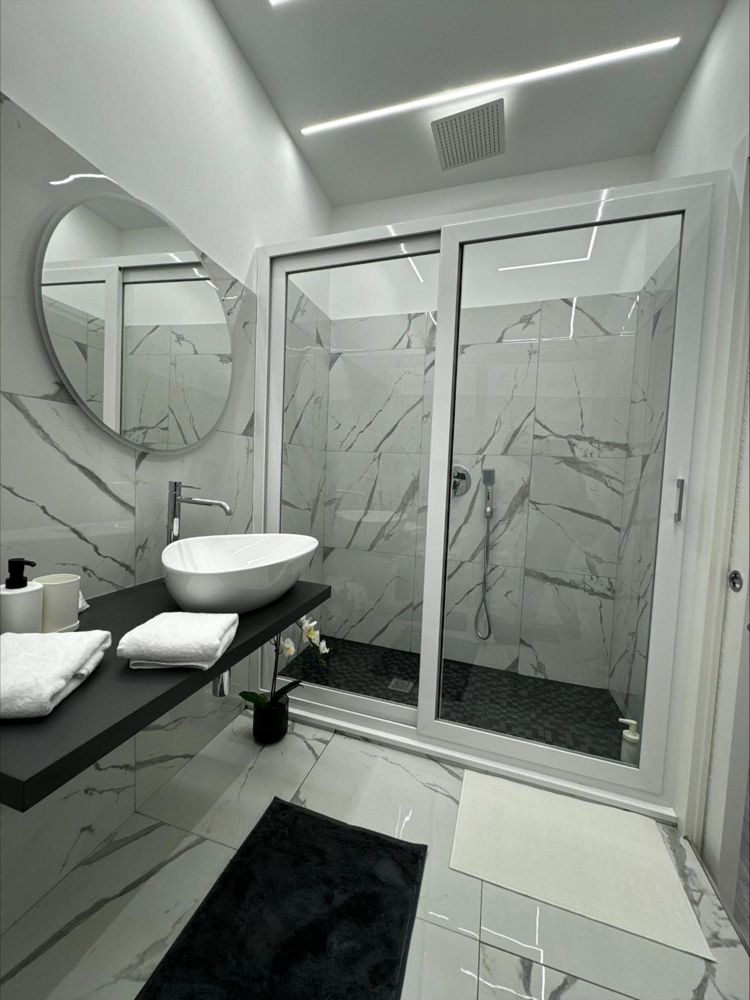 Matthias Luxury House Hotel CTA Exterior photo