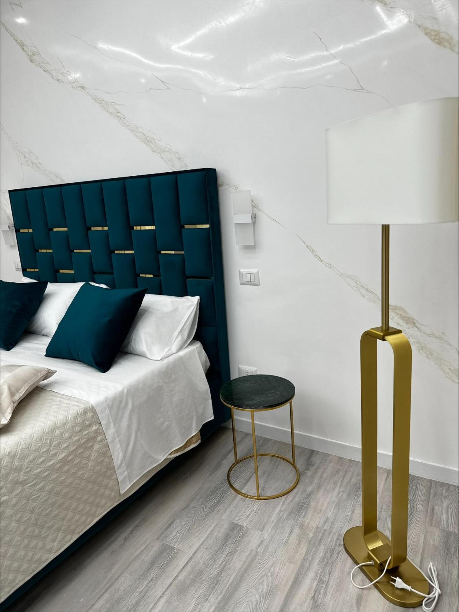 Matthias Luxury House Hotel CTA Exterior photo